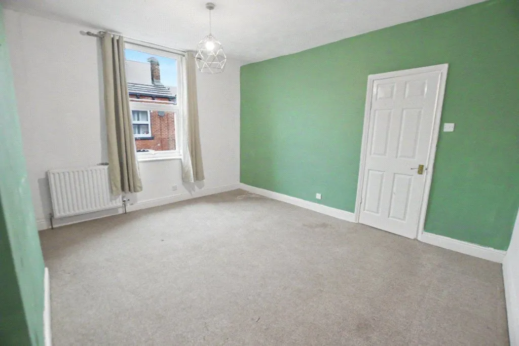 Claremont Place, Leeds, LS12, photo 9