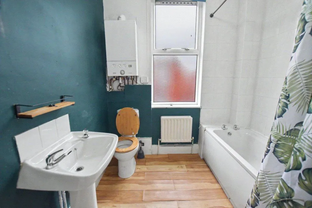 Claremont Place, Leeds, LS12, photo 6