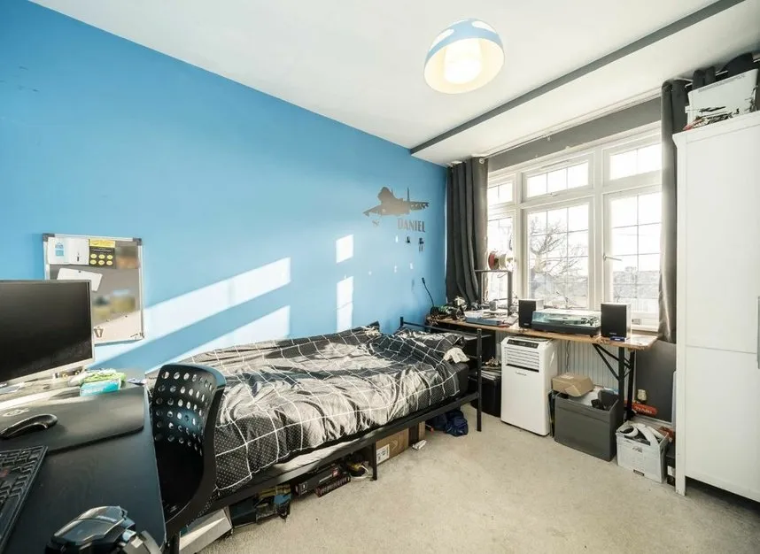 Wise Lane, Mill Hill, NW7, photo 6