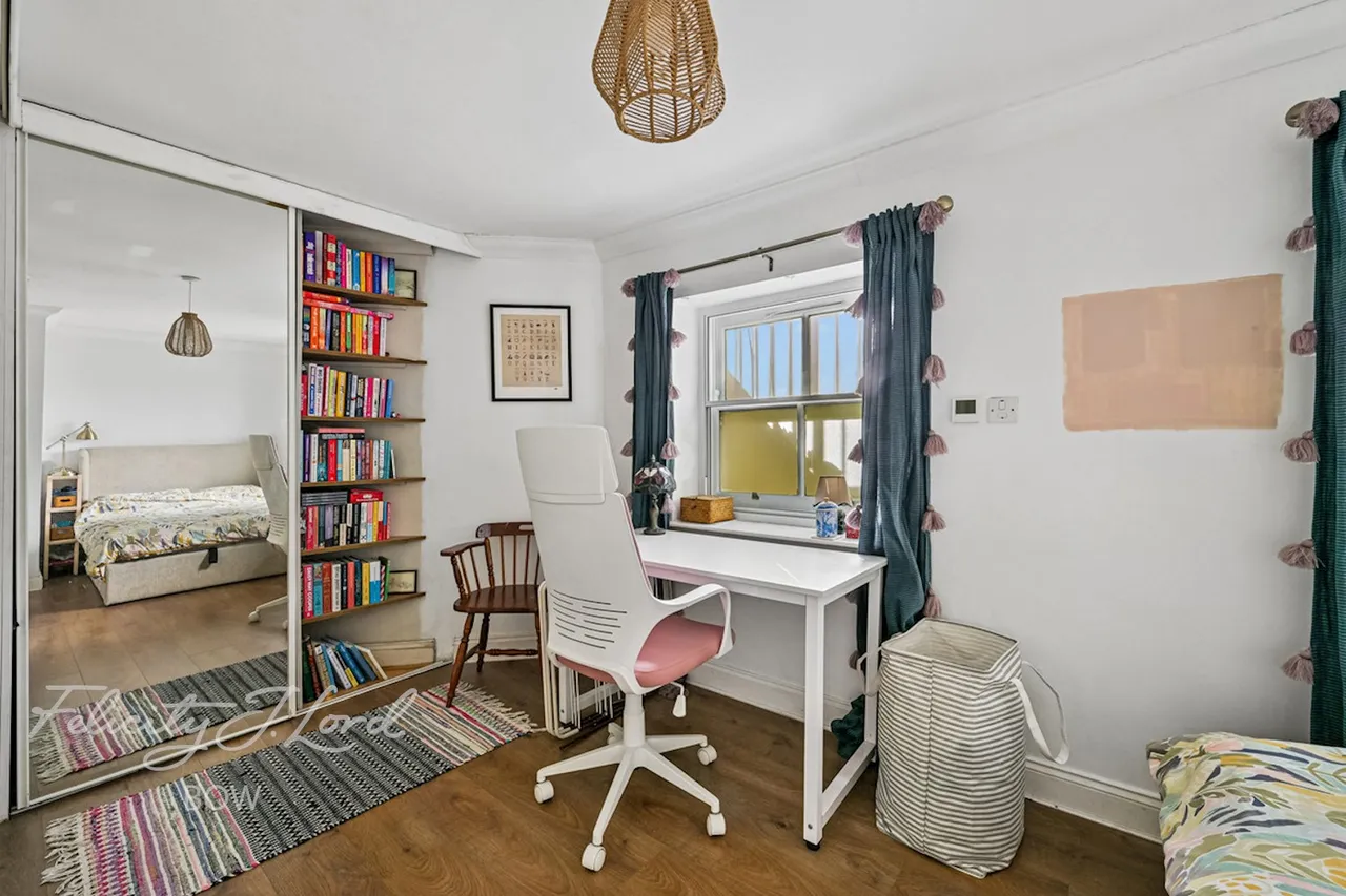 Grove Road, London, photo 9