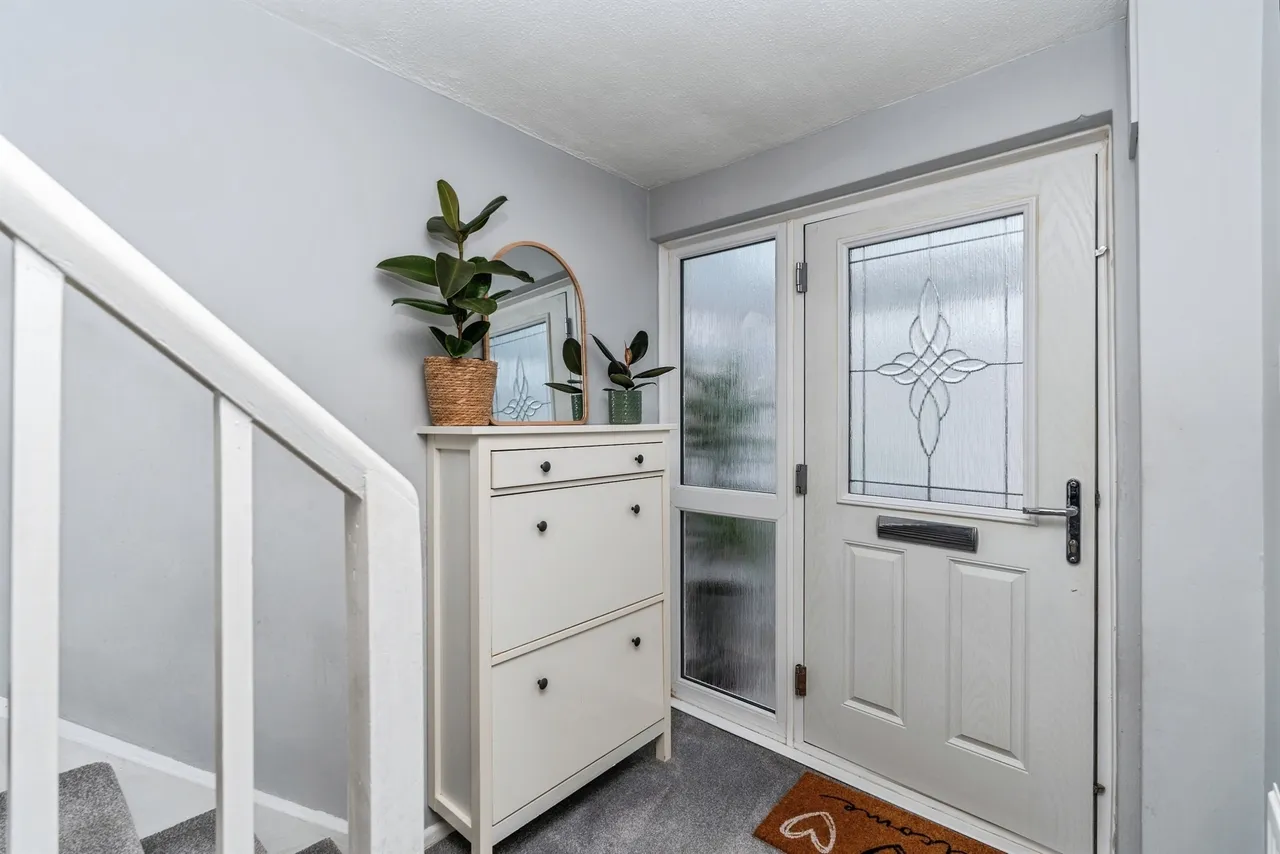 Laburnum Crescent, Hythe, SO45, photo 9