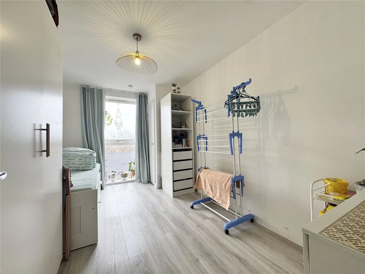 Moorfield Place, Farnborough, Hampshire, GU14 7HP, photo 6