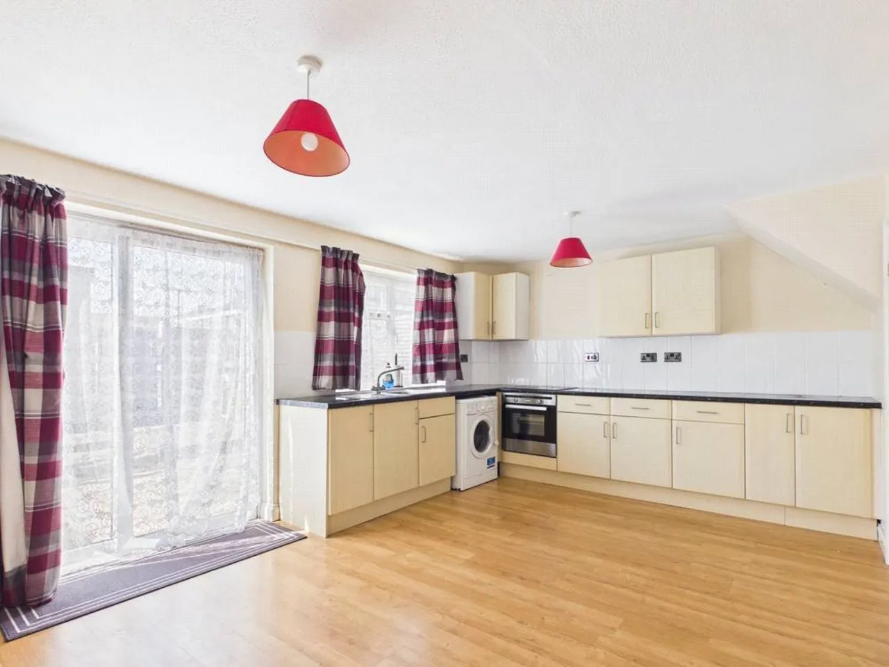 Cedar Close, Patchway, BS34, photo 3