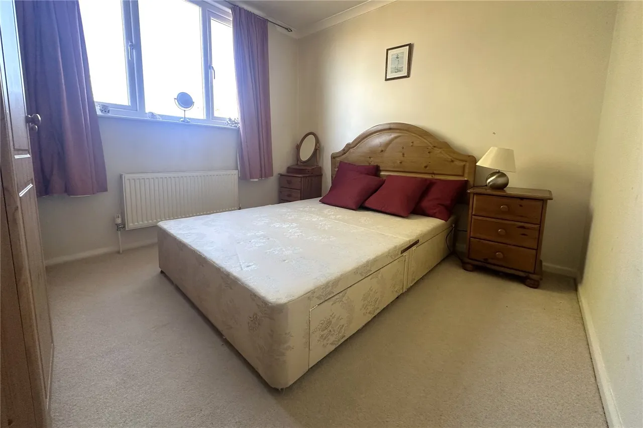 Robert Way, Mytchett, Surrey, GU16 6DU, photo 16