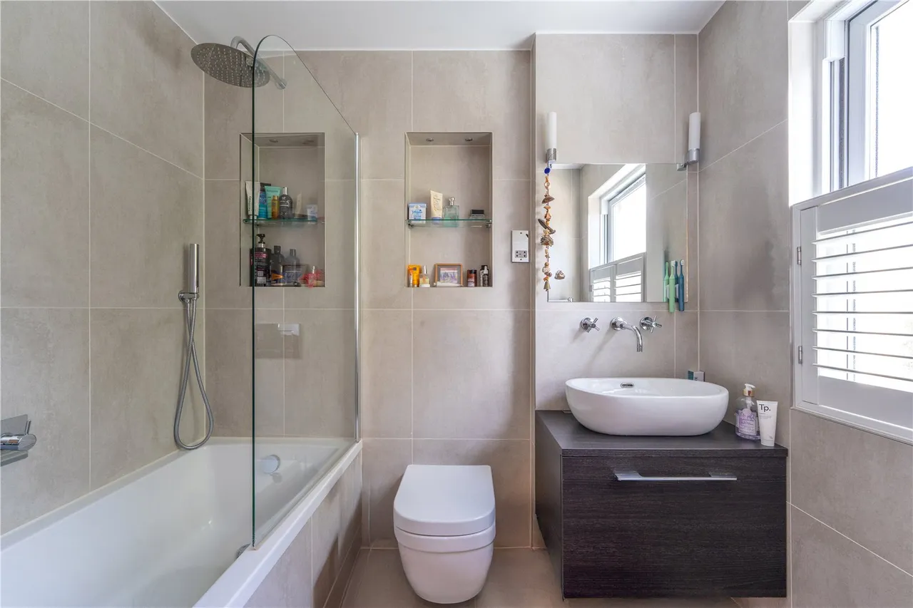 Somerset Road, Teddington, TW11 8RS, photo 7