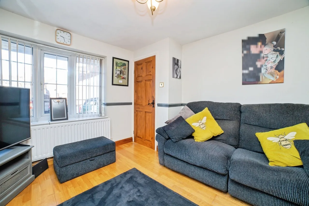 Linnet Drive, Mansfield, Nottinghamshire, NG18, photo 11