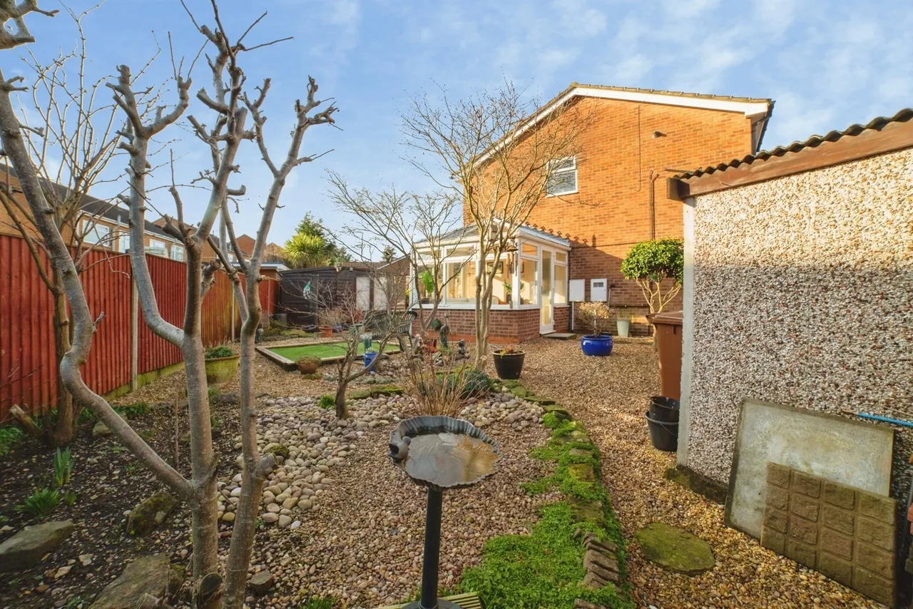 Linnet Drive, Mansfield, Nottinghamshire, NG18, photo 25
