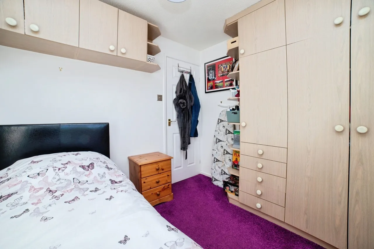Linnet Drive, Mansfield, Nottinghamshire, NG18, photo 17