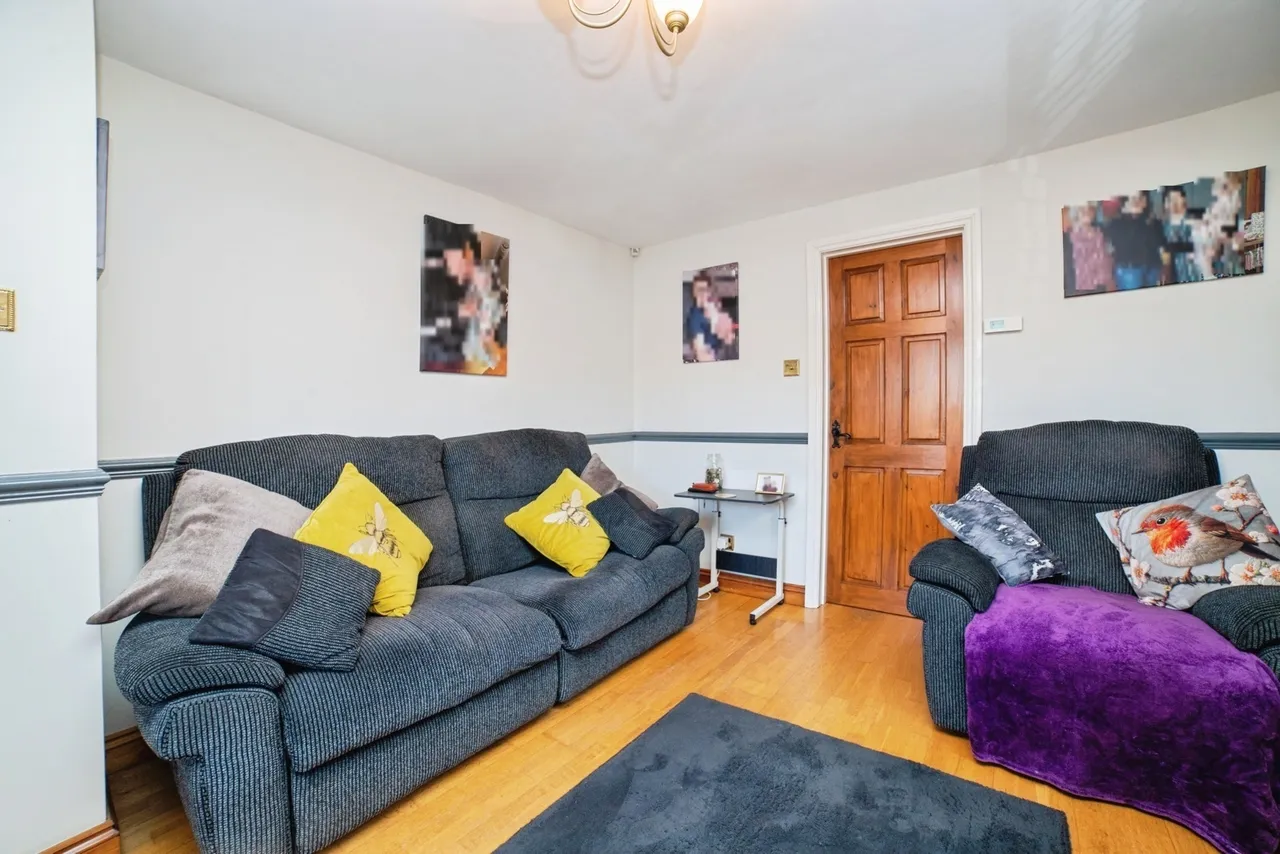 Linnet Drive, Mansfield, Nottinghamshire, NG18, photo 10