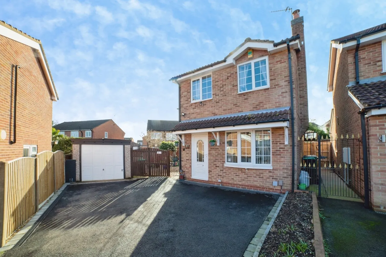 3 bed house for sale — Linnet Drive, Mansfield, Nottinghamshire, NG18