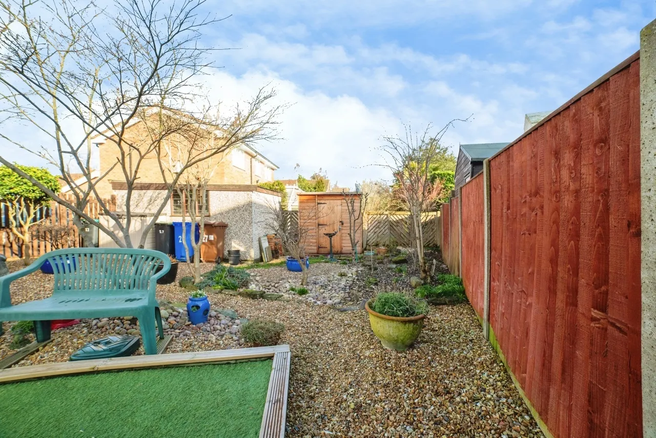Linnet Drive, Mansfield, Nottinghamshire, NG18, photo 27