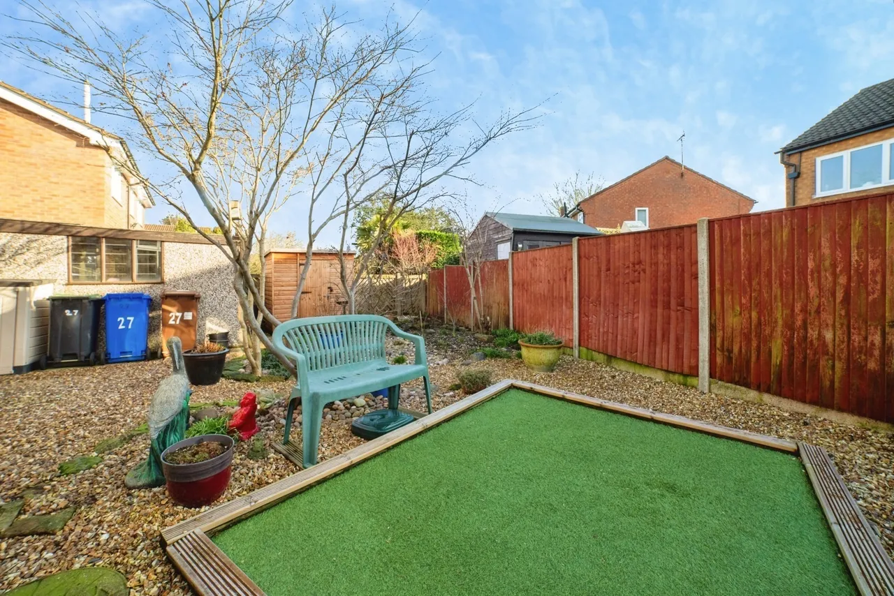 Linnet Drive, Mansfield, Nottinghamshire, NG18, photo 23