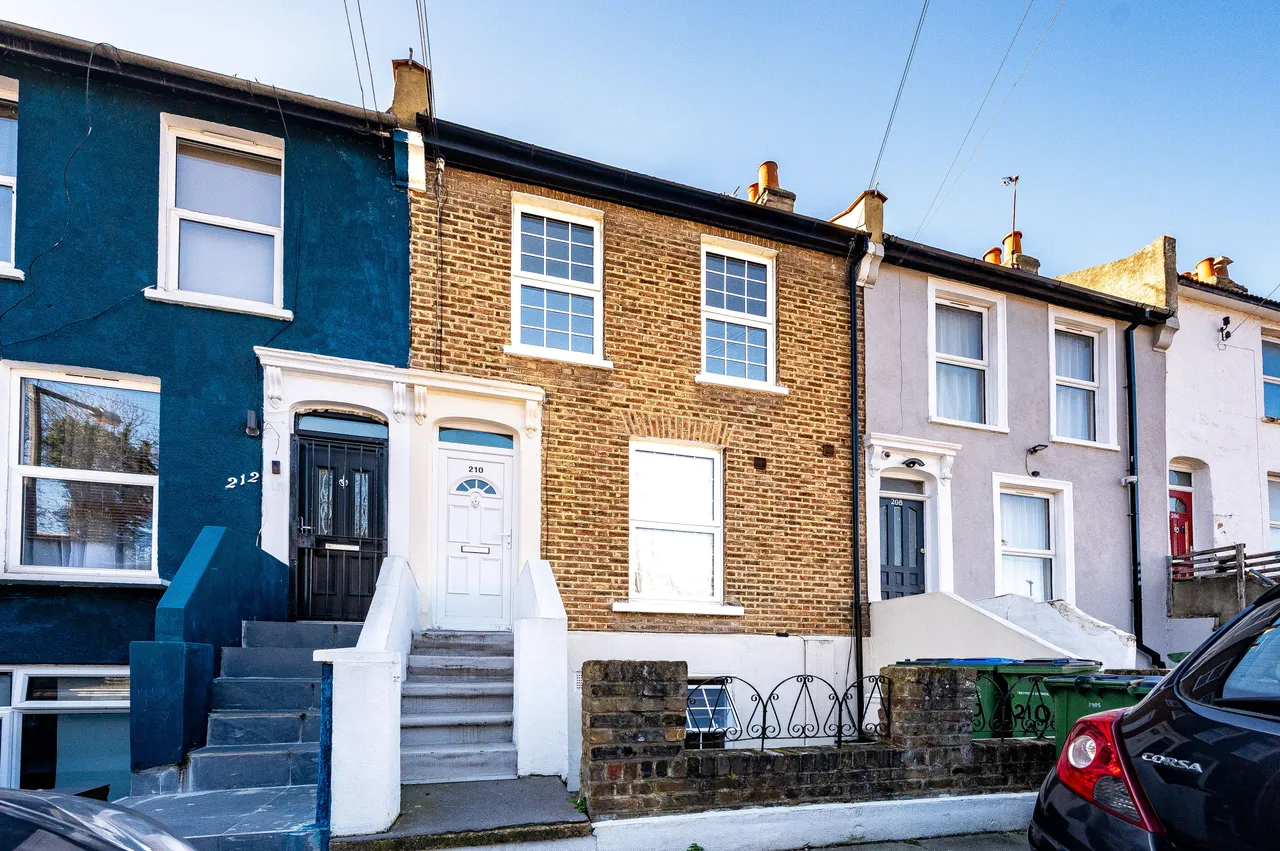210A Congleton Grove, London, photo 12