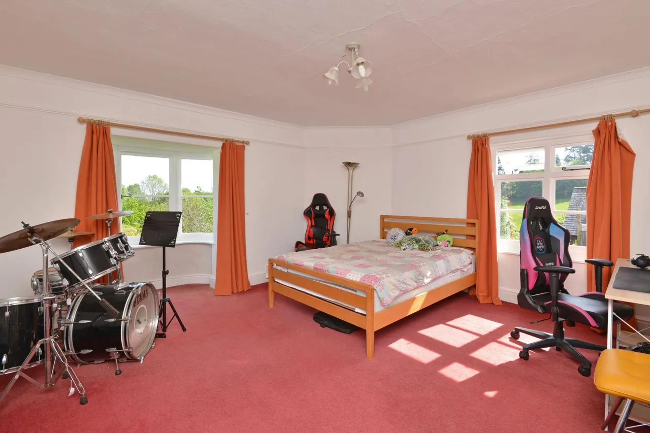 Bovey Tracey, Newton Abbot, TQ13, photo 18
