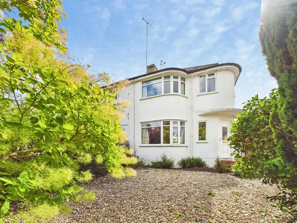 Greenway, Horsham, photo 9