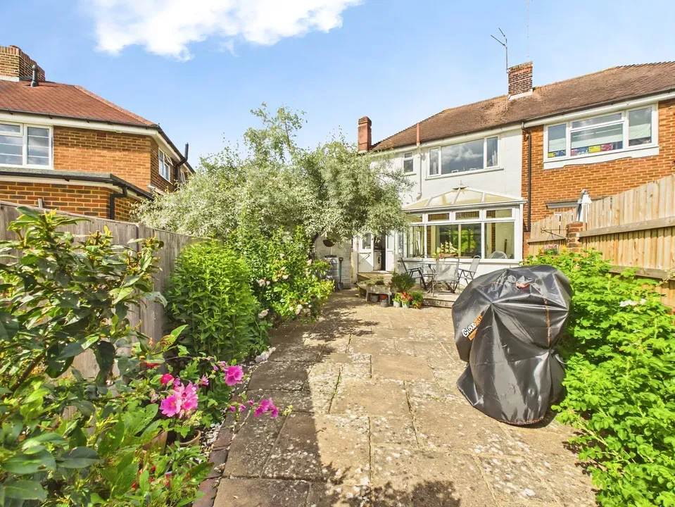 3 bed house for sale, Greenway, Horsham