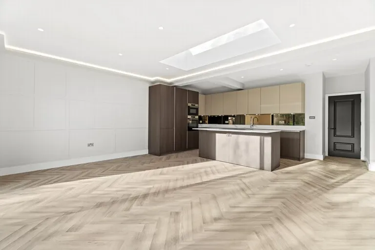 Gondar Gardens, West Hampstead, NW6 1HG, photo 6