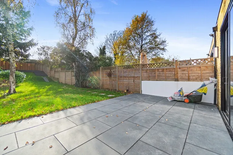 Gondar Gardens, West Hampstead, NW6 1HG, photo 17