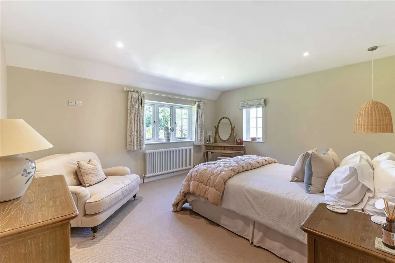 Spinney Lane, West Chiltington, Pulborough, West Sussex, RH20 2NX, photo 7