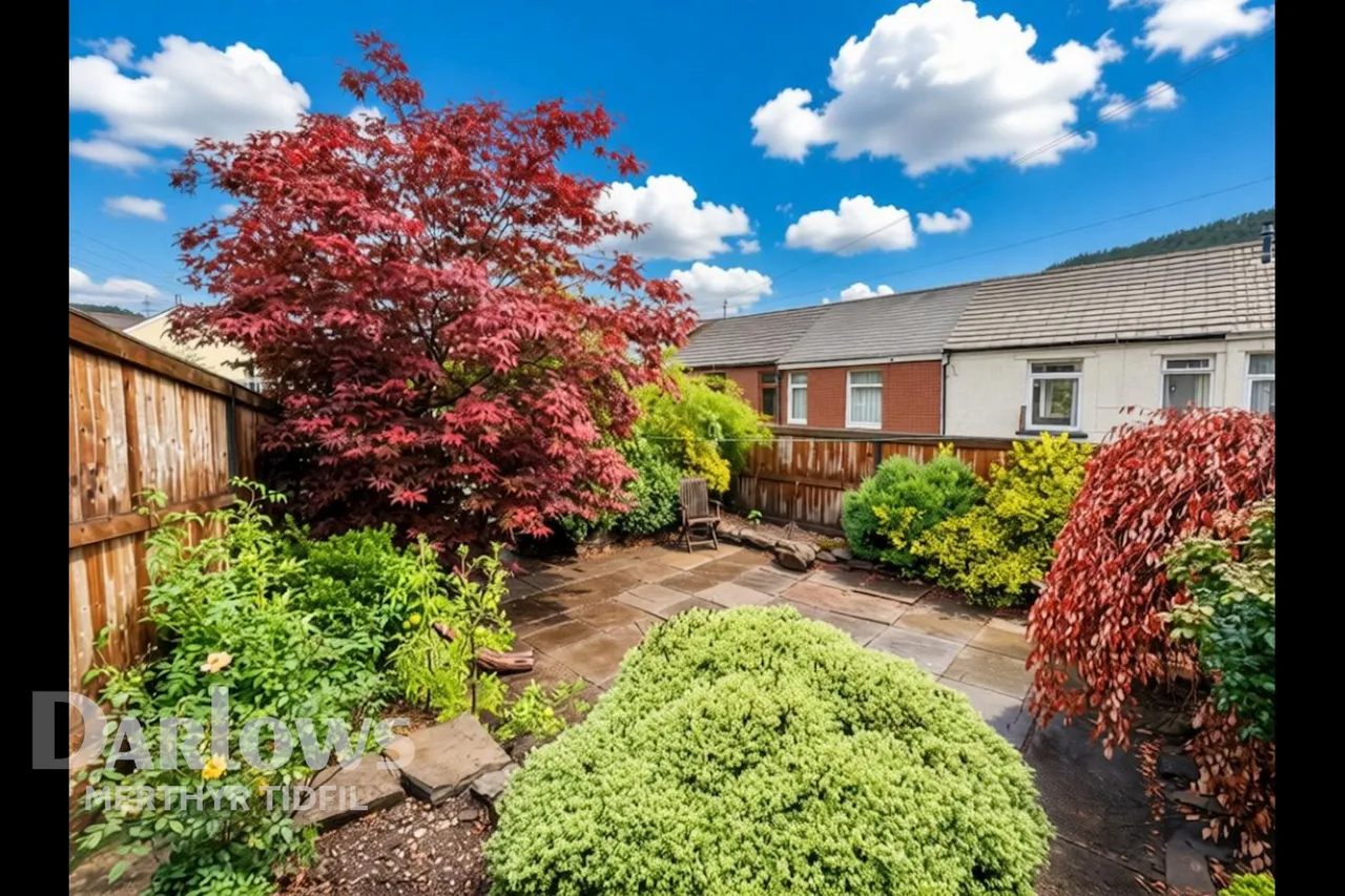 Noel Terrace, Merthyr Tydfil, photo 12