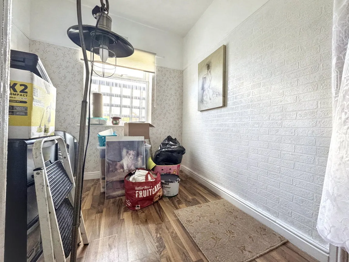 Sandbank Road, Towyn, Abergele, Conwy, LL22 9LB, photo 9