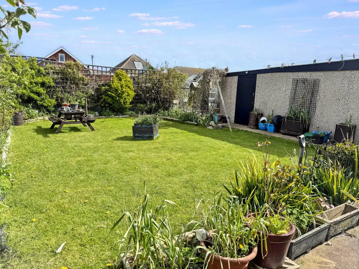 Sandbank Road, Towyn, Abergele, Conwy, LL22 9LB, photo 4