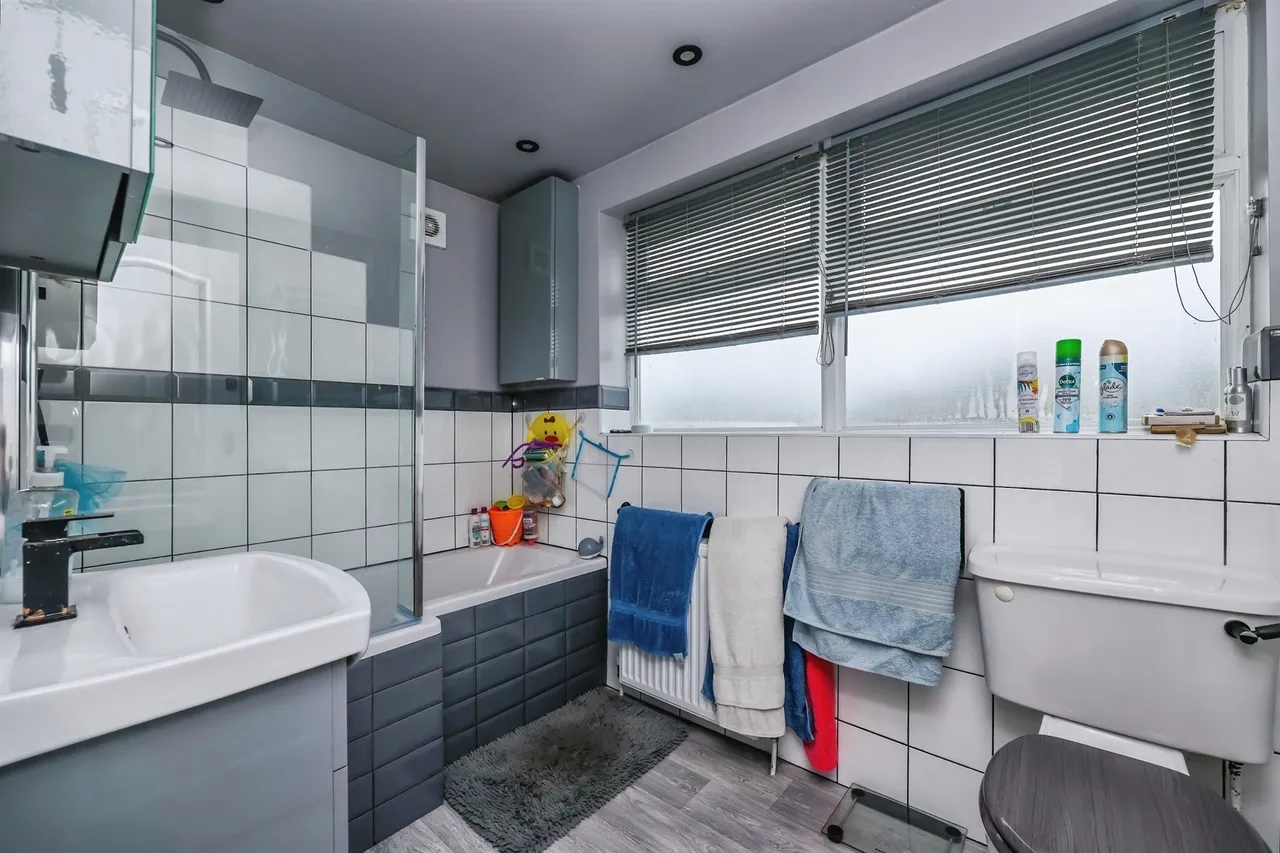 Walk Mill Drive, Hucknall, NG15, photo 22