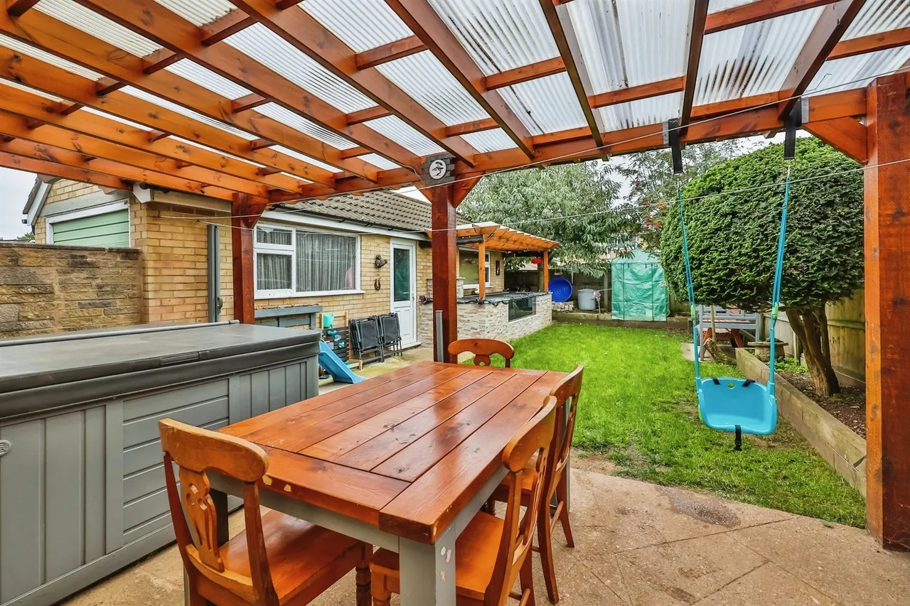Walk Mill Drive, Hucknall, NG15, photo 17