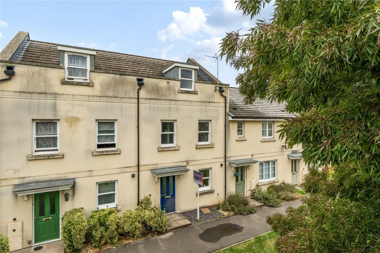 Joyford Passage, Cheltenham, GL52, photo 22
