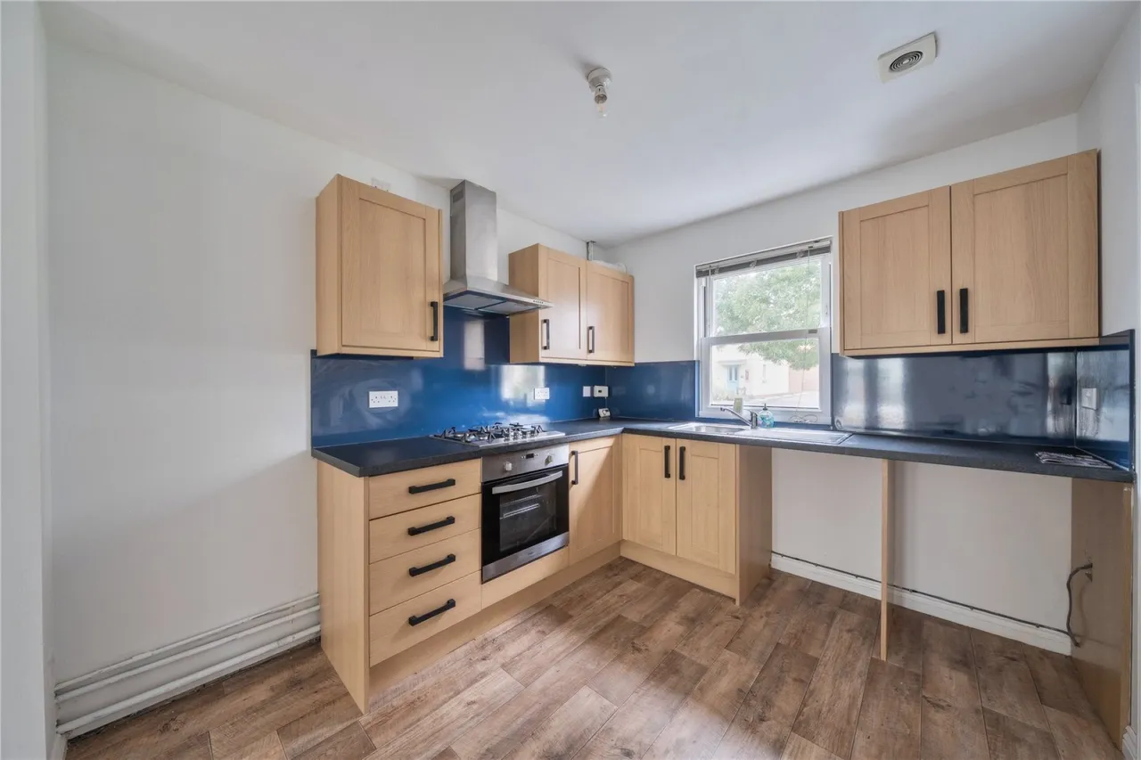 Joyford Passage, Cheltenham, GL52, photo 4