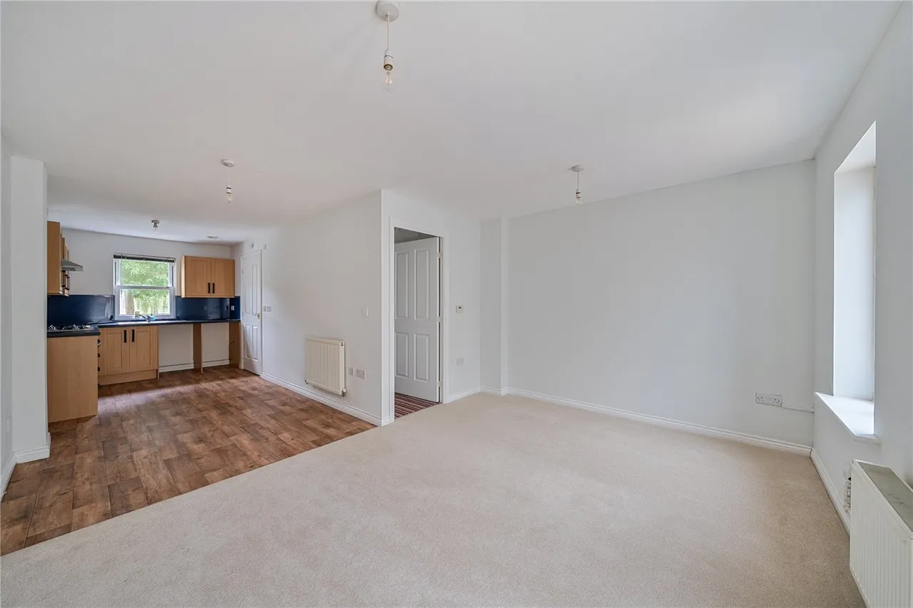 Joyford Passage, Cheltenham, GL52, photo 3