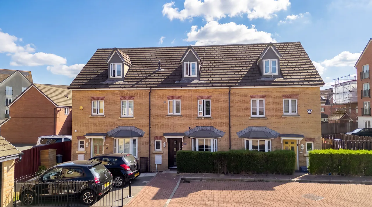 4 bed house for sale — Tatham Road, Llanishen, Cardiff
