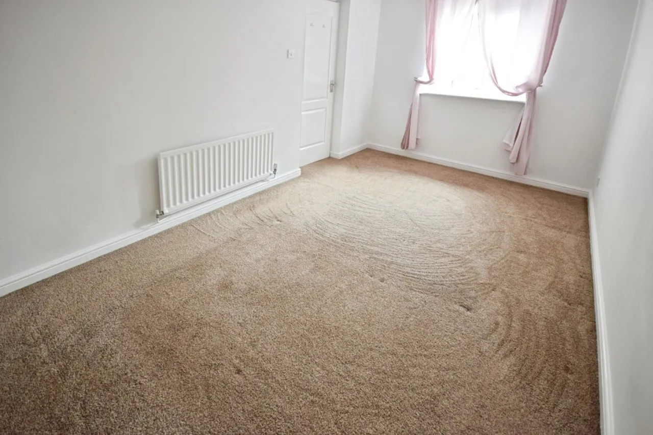Swinbrook Way, Solihull, photo 11