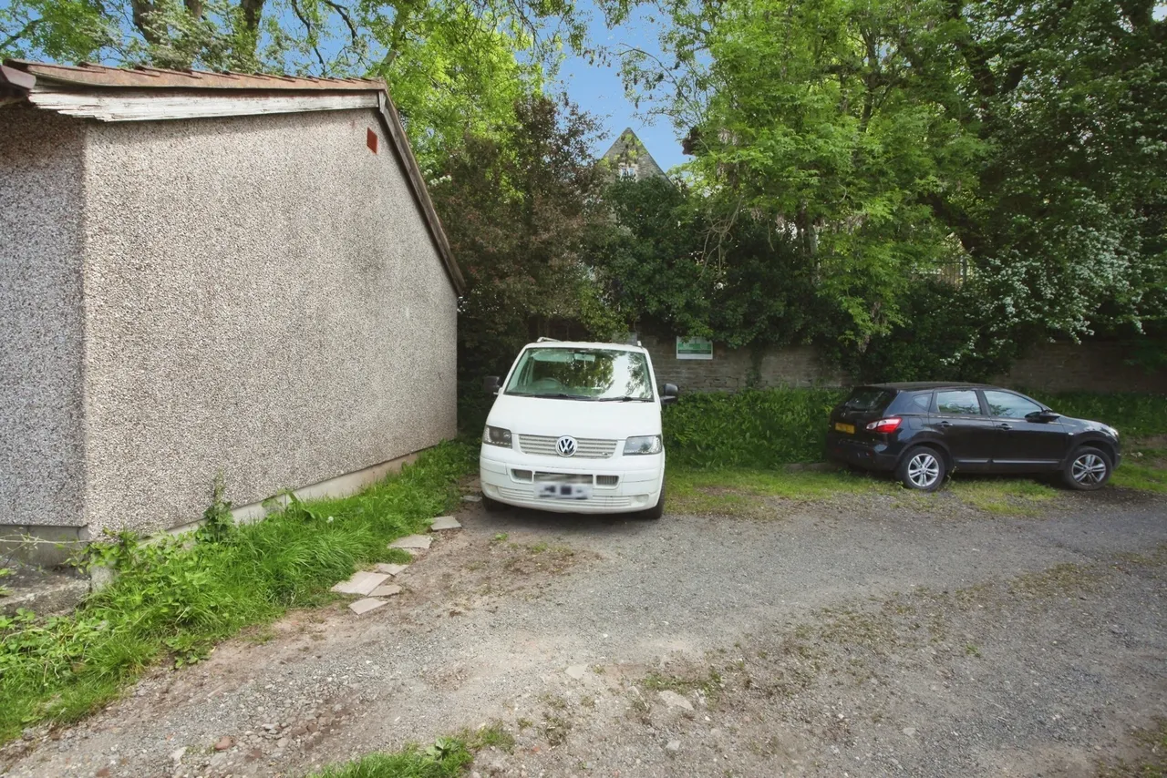 Aston Crescent, Newport, NP20, photo 19