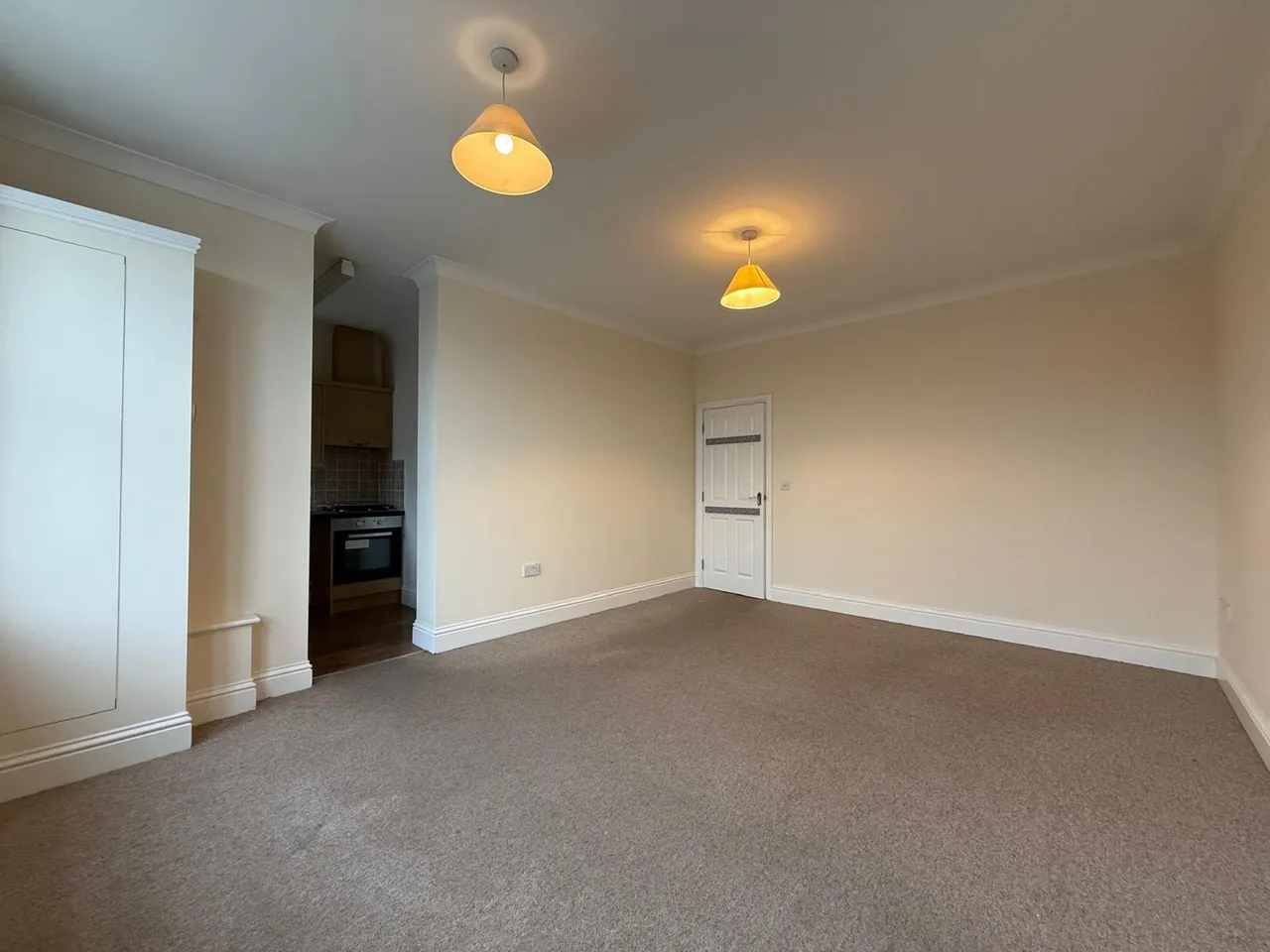 Broadwater Road, Worthing, photo 3