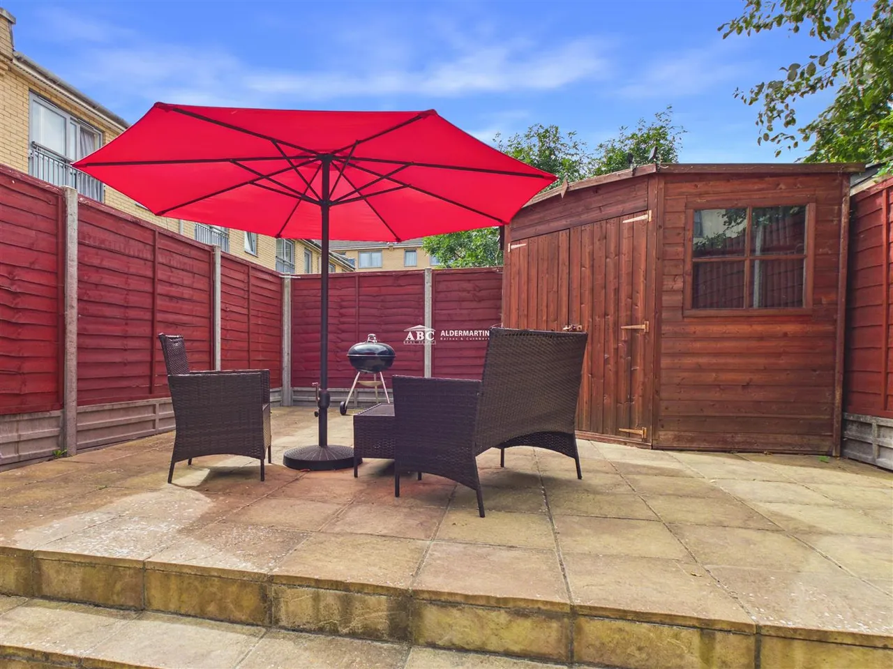 Cameron Crescent, Edgware, photo 9