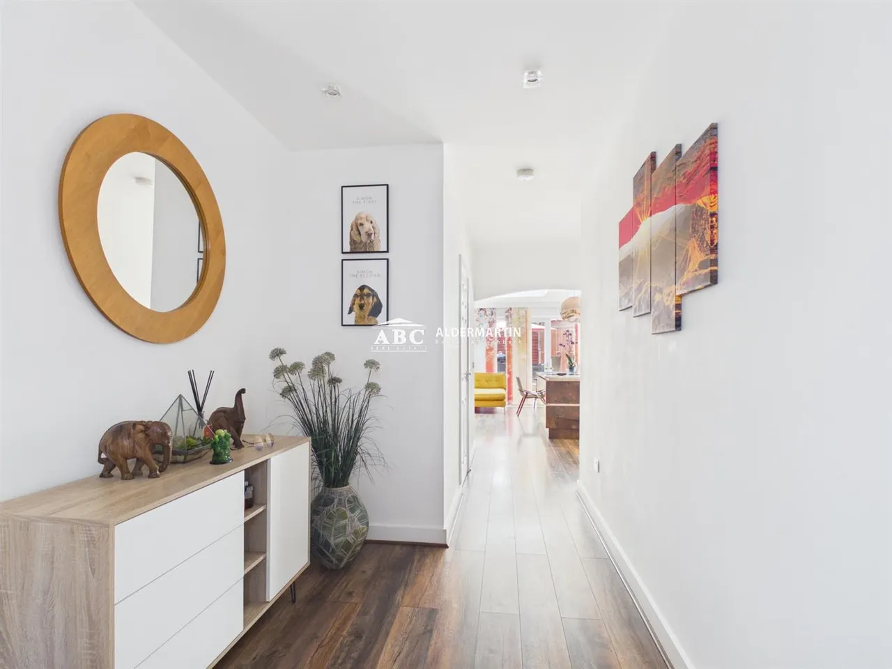 Cameron Crescent, Edgware, photo 17