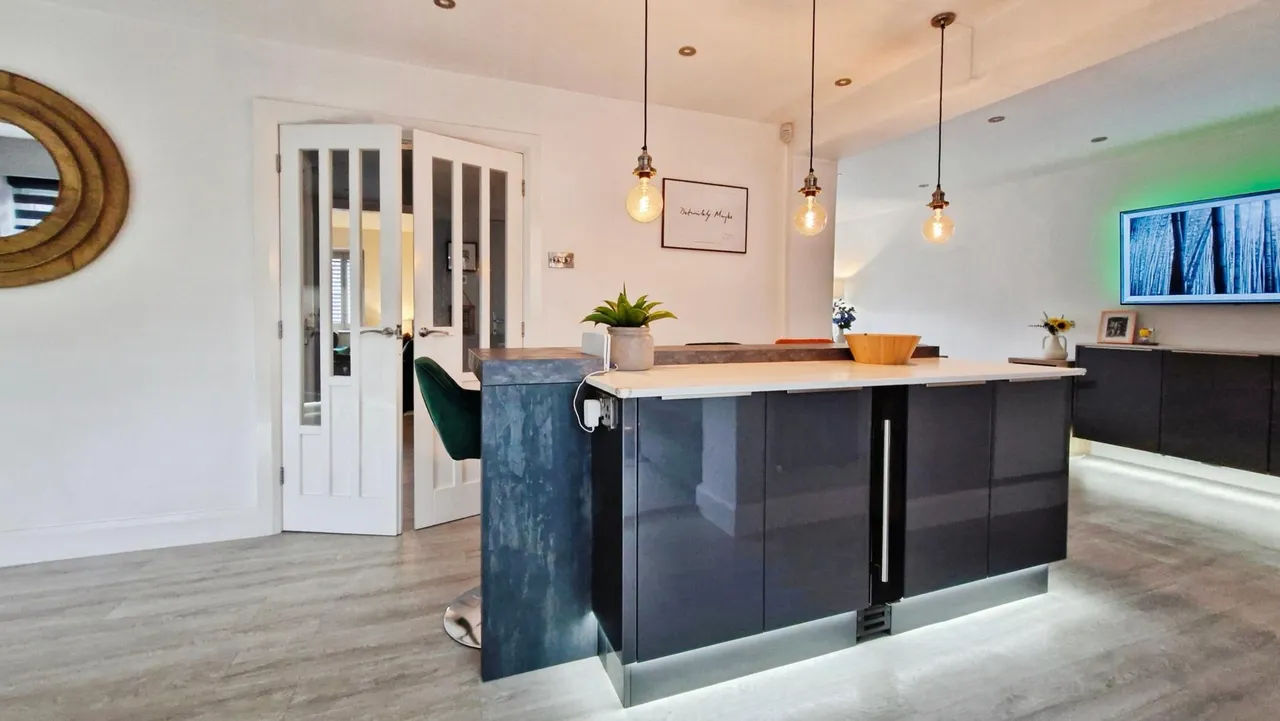 Lintin Close, Bratton, TF5, photo 6