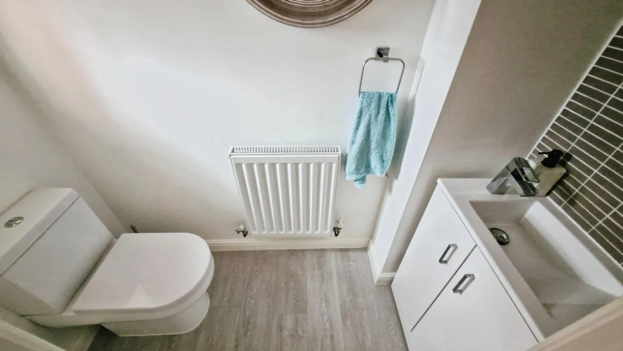 Lintin Close, Bratton, TF5, photo 17