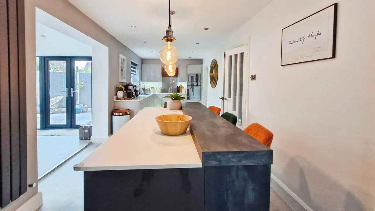 Lintin Close, Bratton, TF5, photo 3