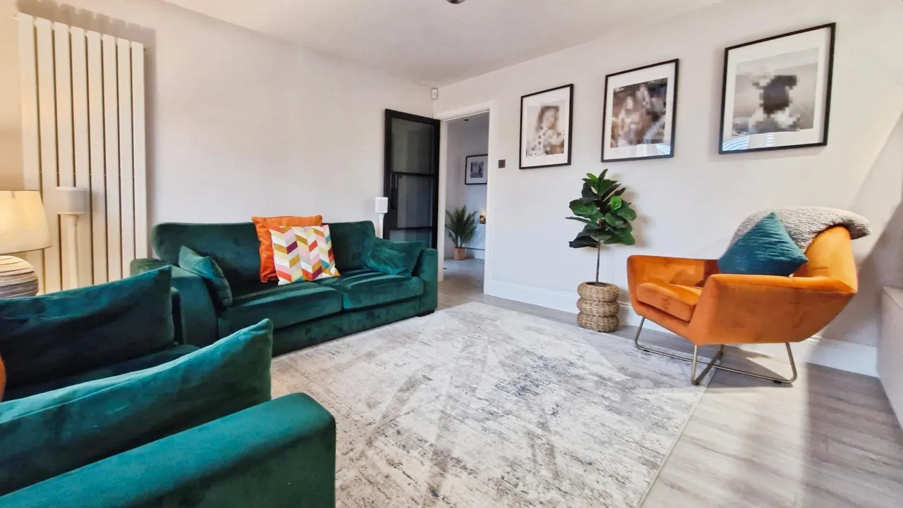 Lintin Close, Bratton, TF5, photo 9