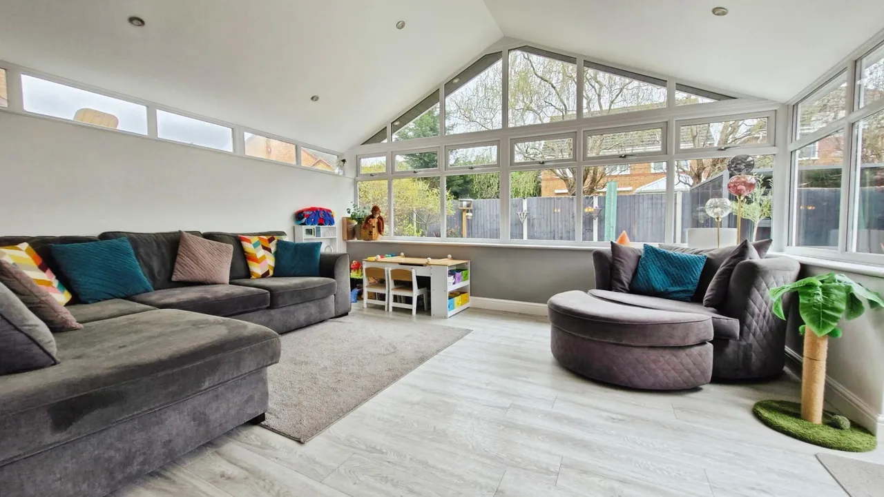 Lintin Close, Bratton, TF5, photo 18