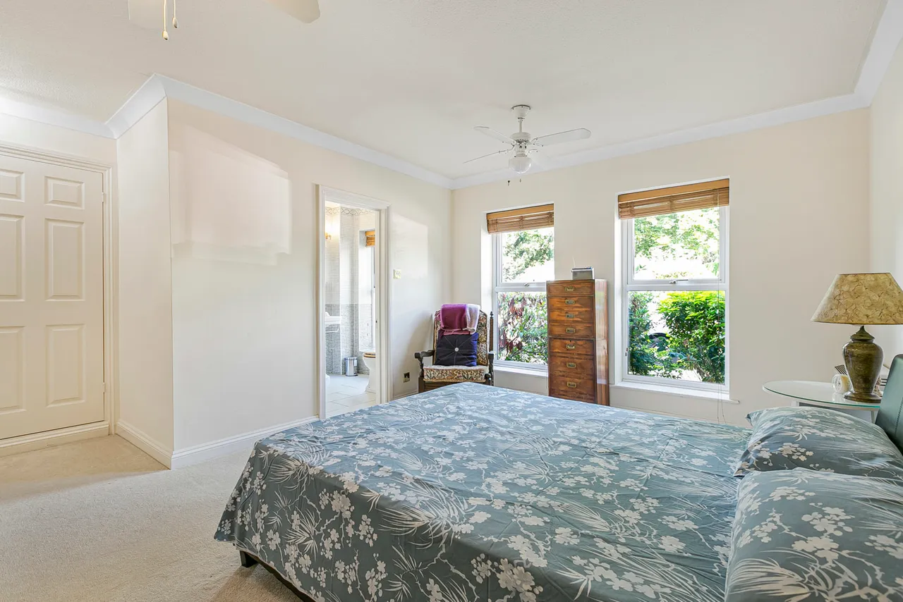 Burfield Road, Old Windsor, SL4, photo 14