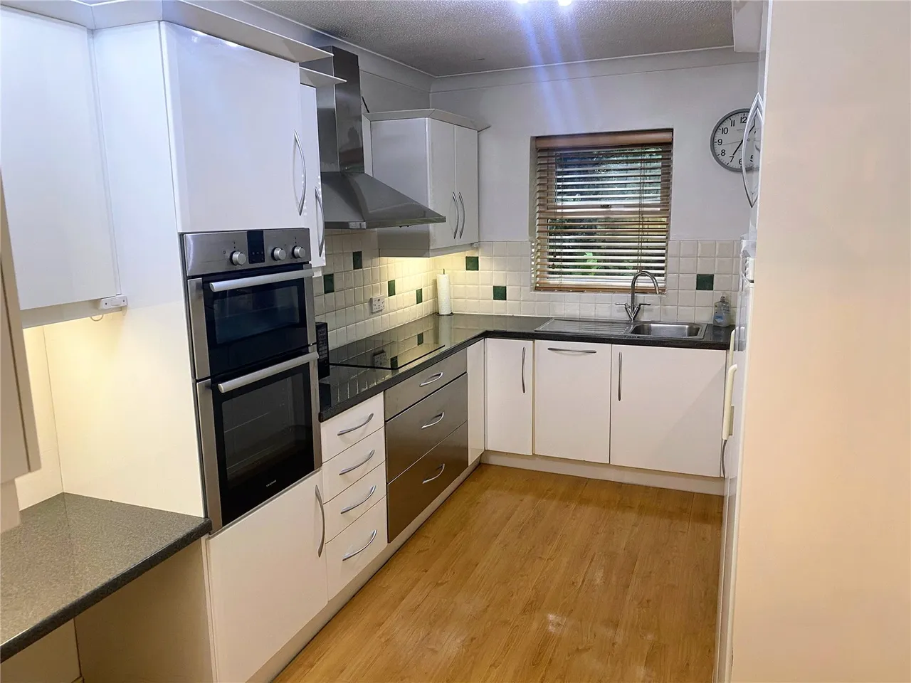Burfield Road, Old Windsor, SL4, photo 11