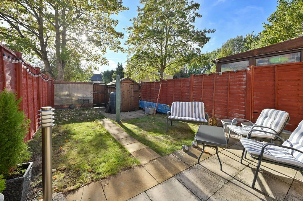 The Sidings, Hatfield, AL10, photo 4
