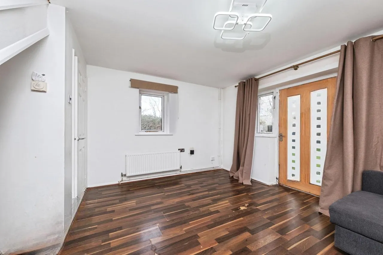 Ambridge Grove, Peartree Bridge, MK6, photo 8