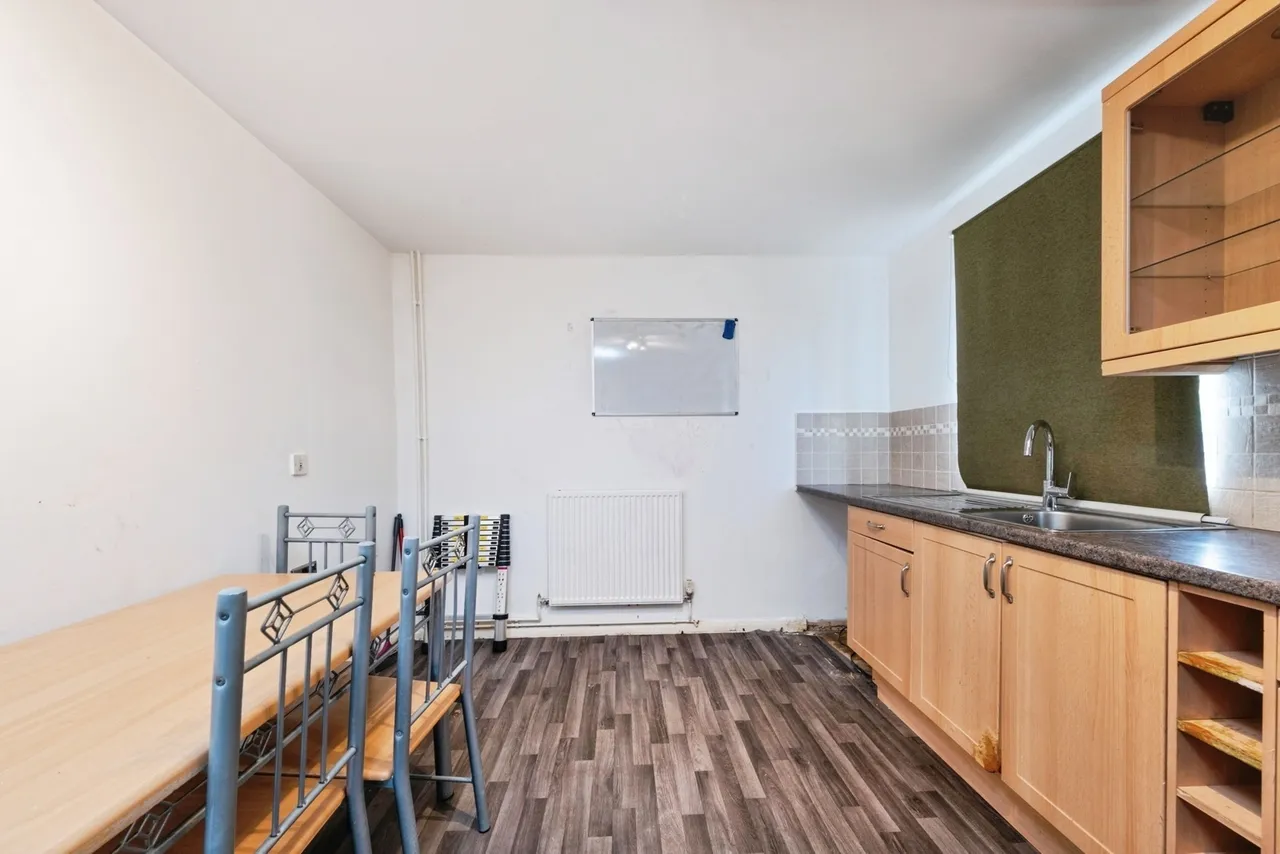Ambridge Grove, Peartree Bridge, MK6, photo 13