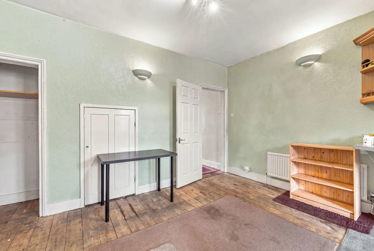 Camac Road, Twickenham, photo 9