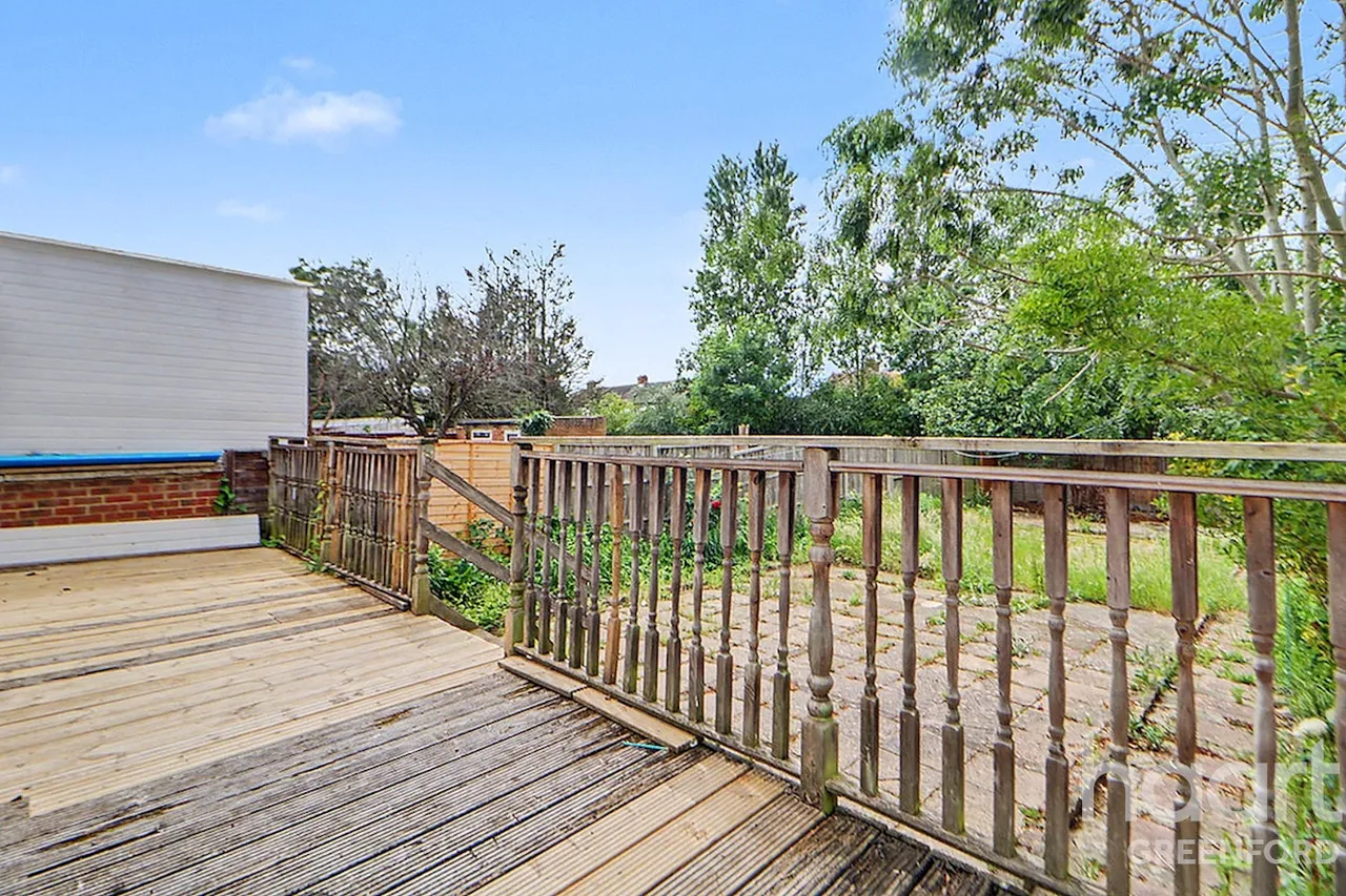 Westbury Avenue, Southall, UB1, photo 9