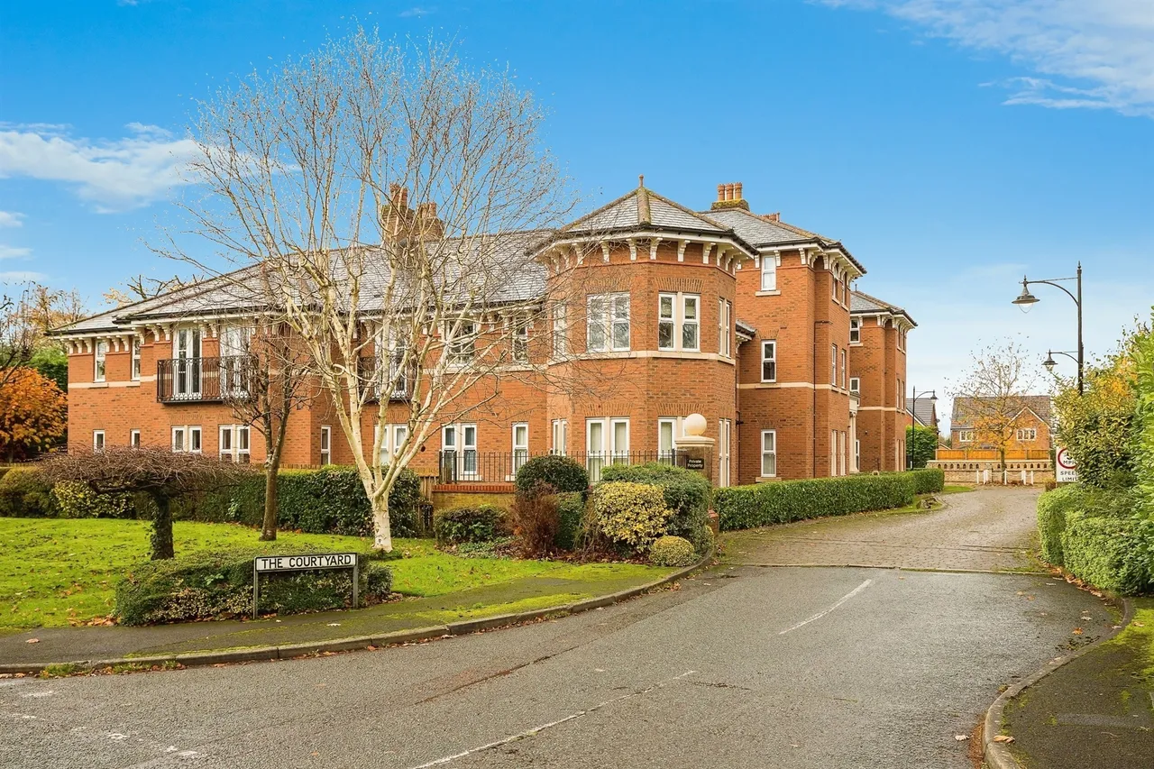 The Beeches, Upton, Chester, photo 10